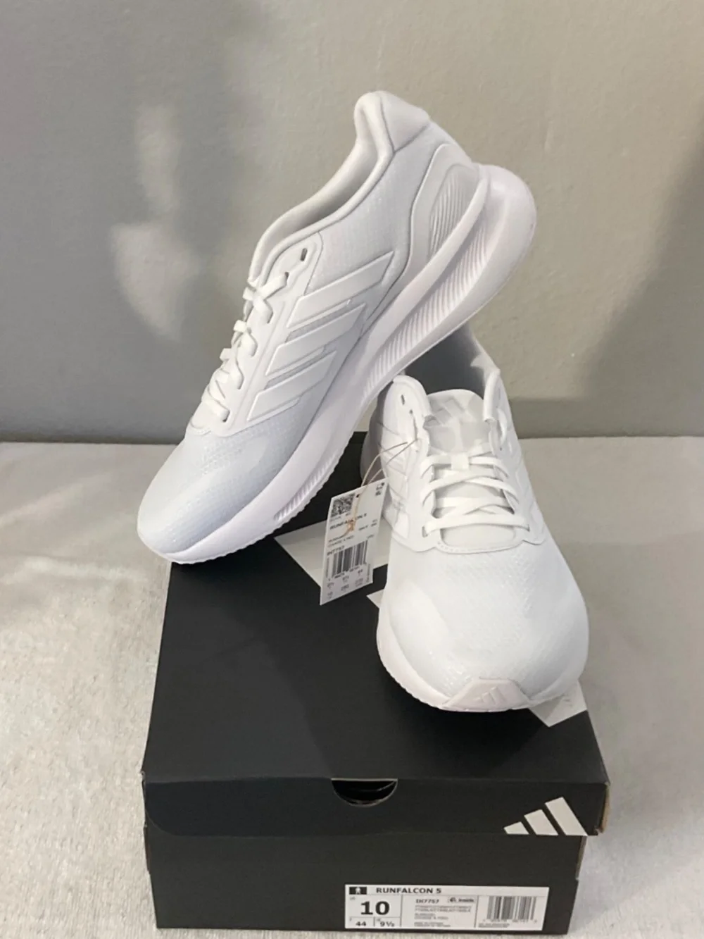 adidas men Runfalcon 5 Running Shoes.